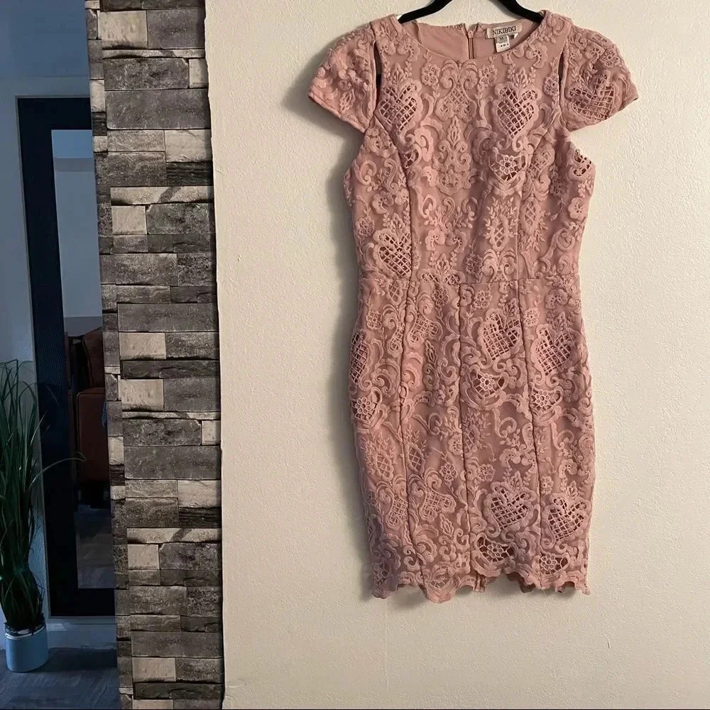 nikibiki pink crochet cup sleeve dress size m